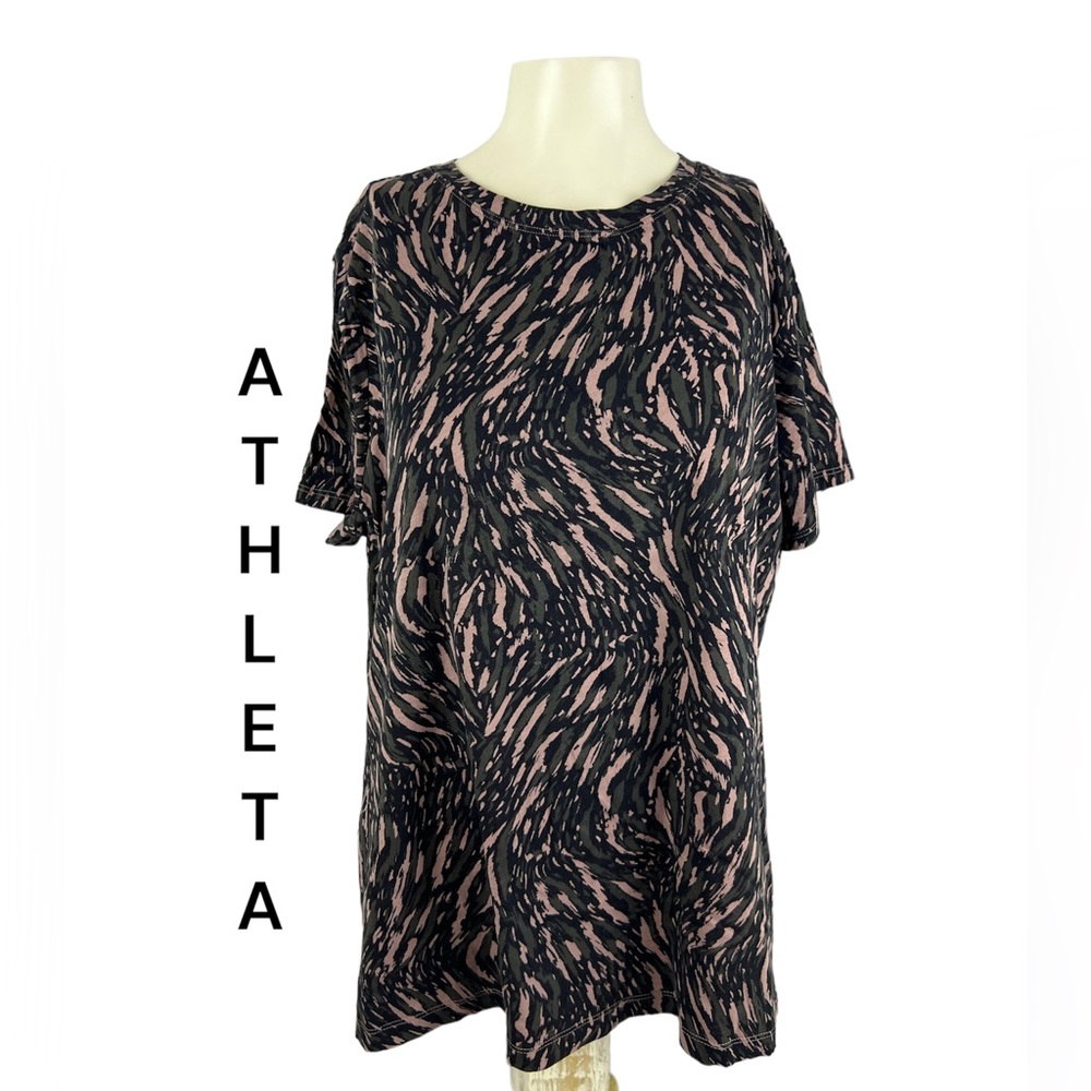 Plus size Athleta tshirt 💫